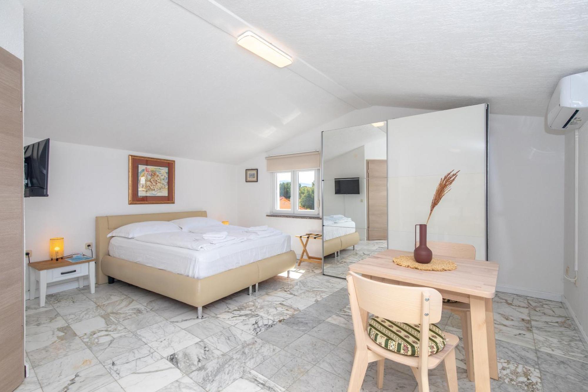Apartments Soul Krk Town Dış mekan fotoğraf